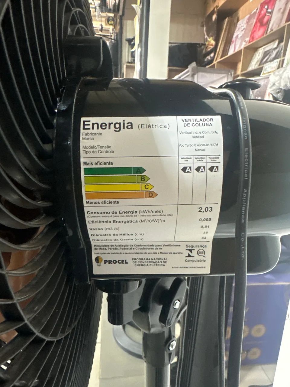 Ventilador de coluna da Ventisol - Foto 2