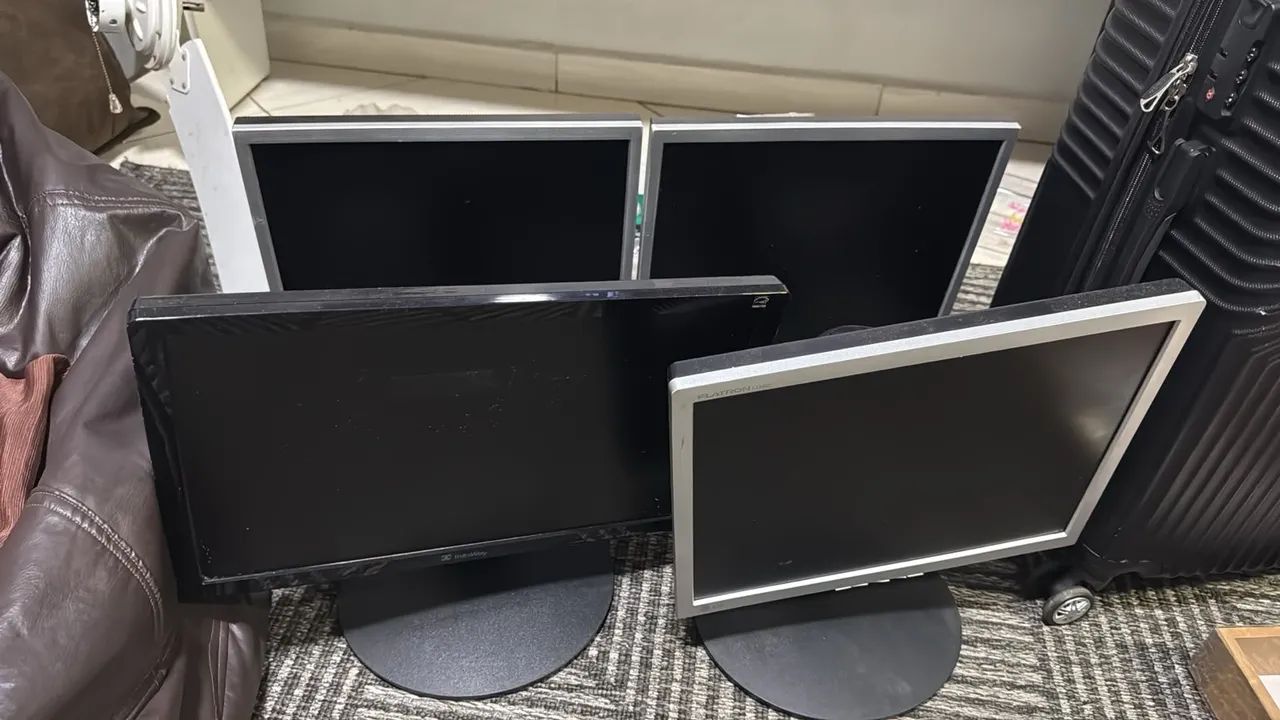 Lote com 15 monitores de computador  - Foto 2