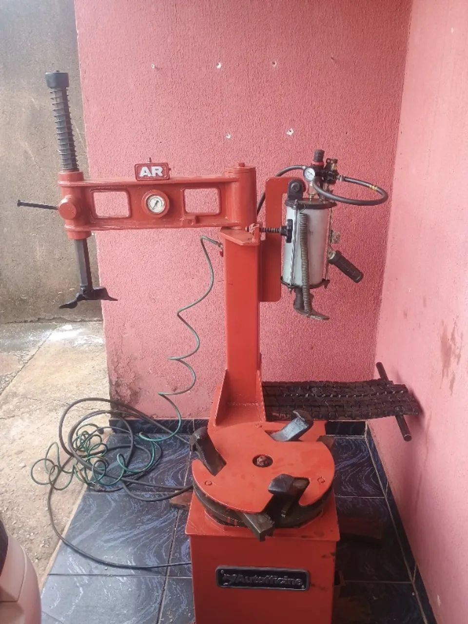 Desmontadora de pneus - Foto 4