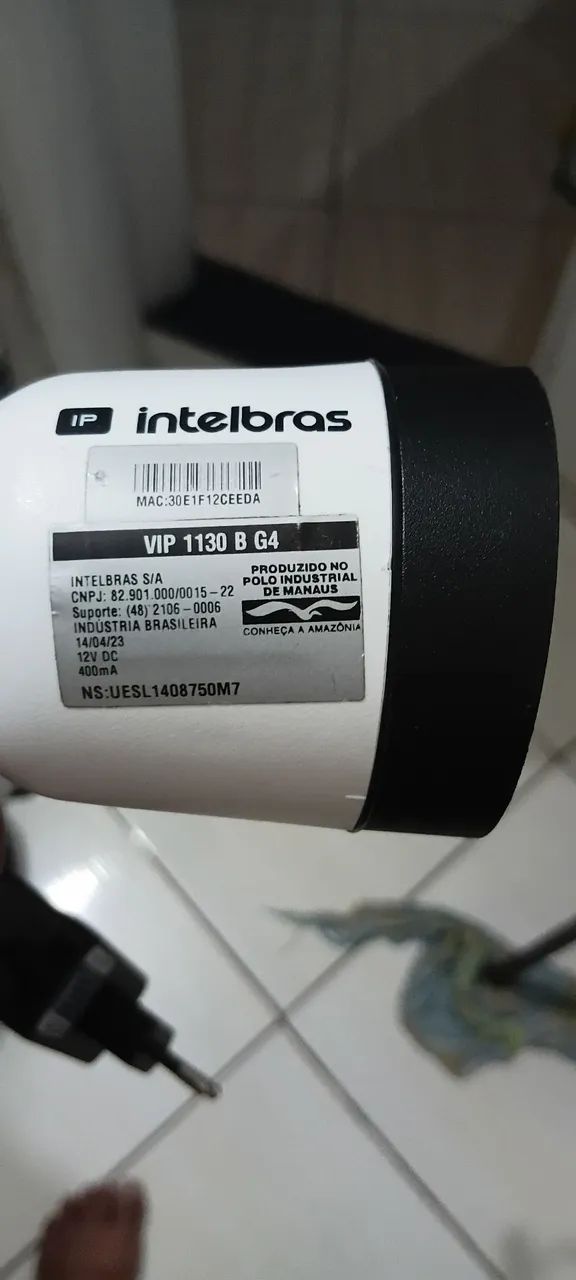 Vendo câmera intelbras IP - Foto 2
