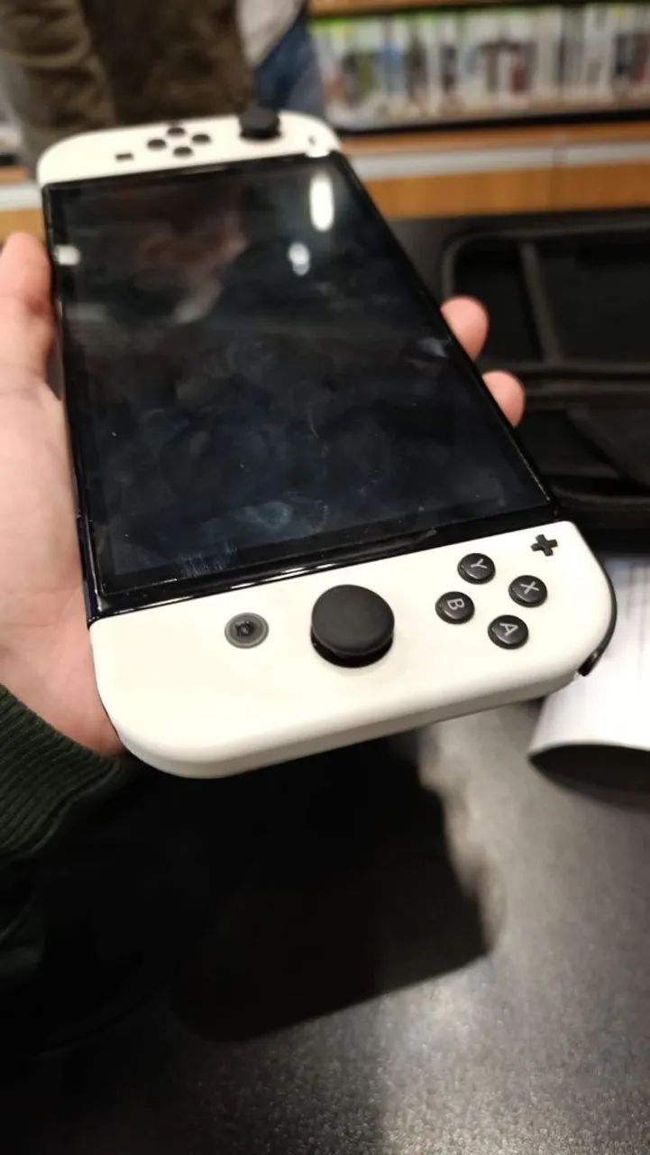 NINTENDO SWITCH OLED - TROCO POR SWITCH 2