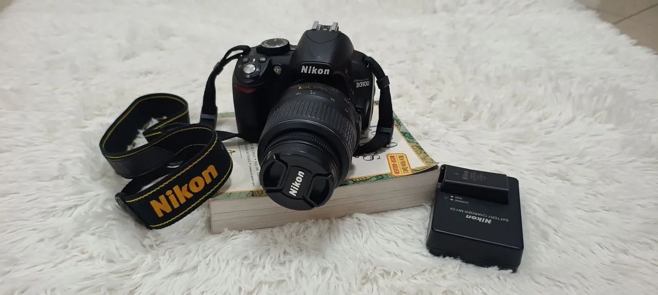 Nikon D3100