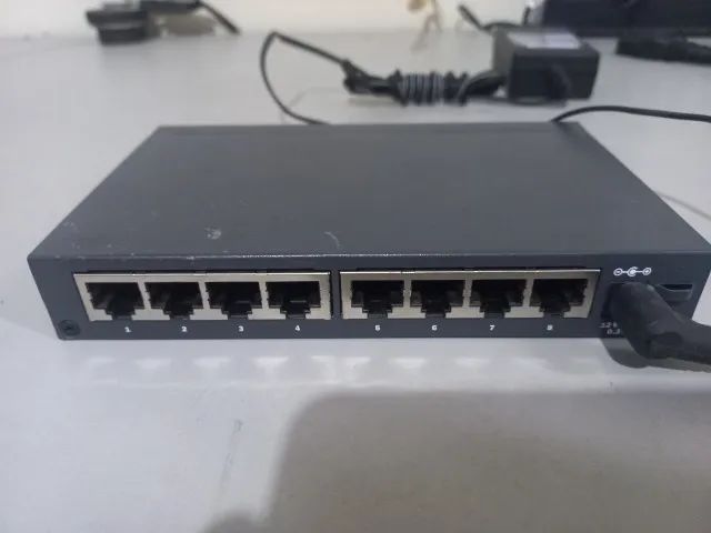 Switch 8 Portas 10/100 Mbps HP 1410-8 J9661A - Foto 2