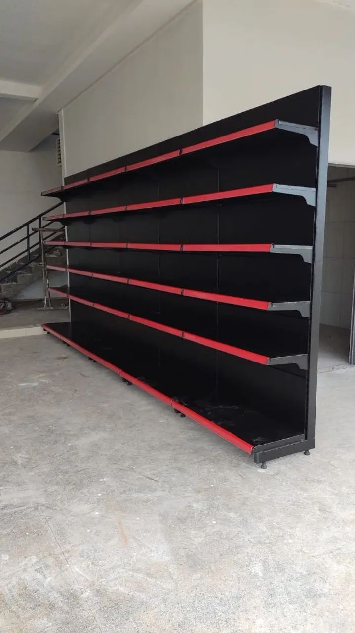 Gôndolas expositoresde MDF e toda linha em aço inox direito da fabr - Foto 5