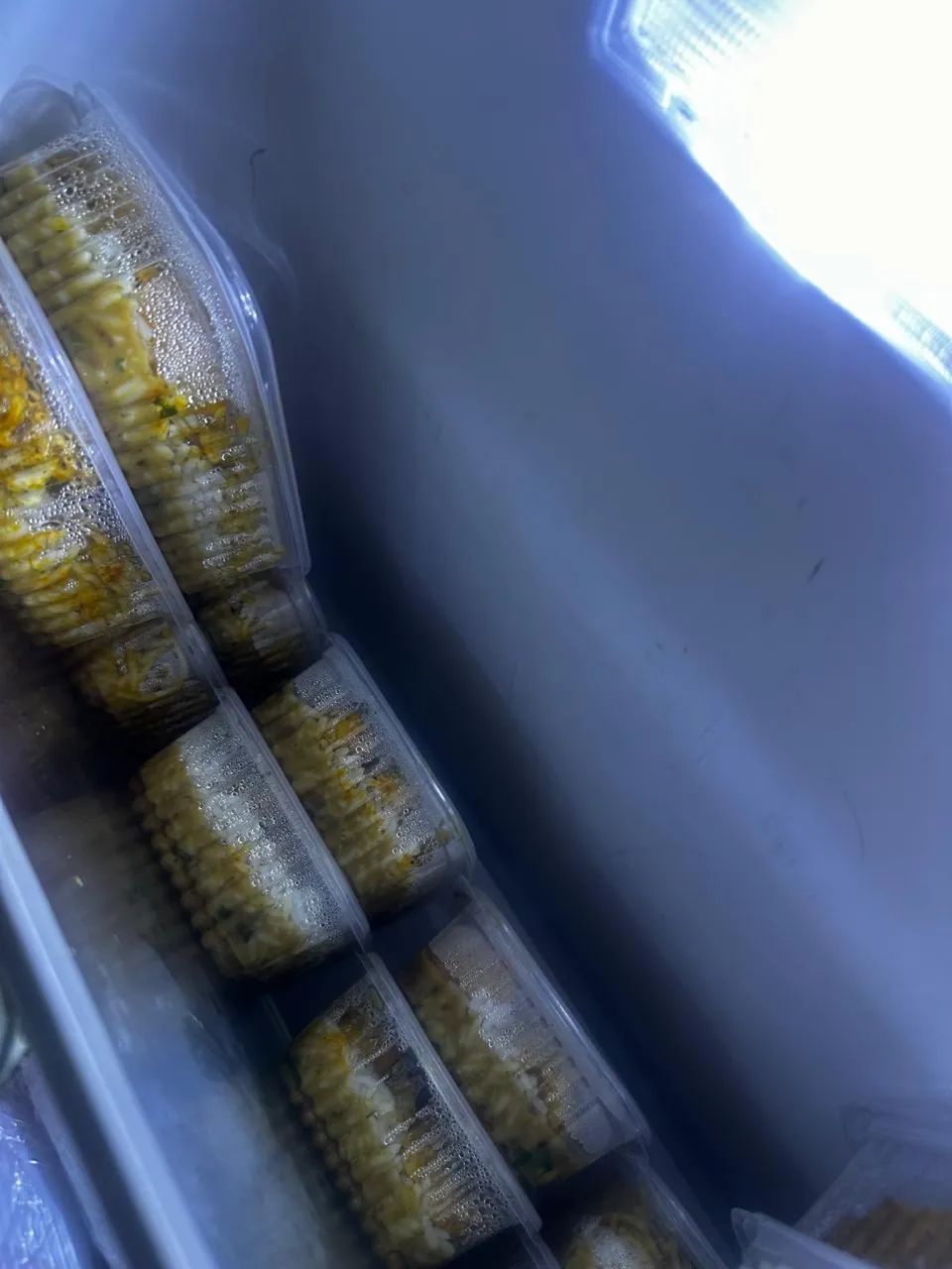Vou até sua casa deixa sua comida prontinha  - Foto 3