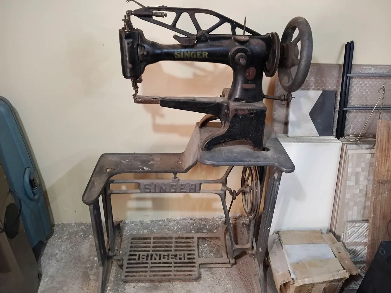 Máquina de costura Singer 29k58 para sapateiro 