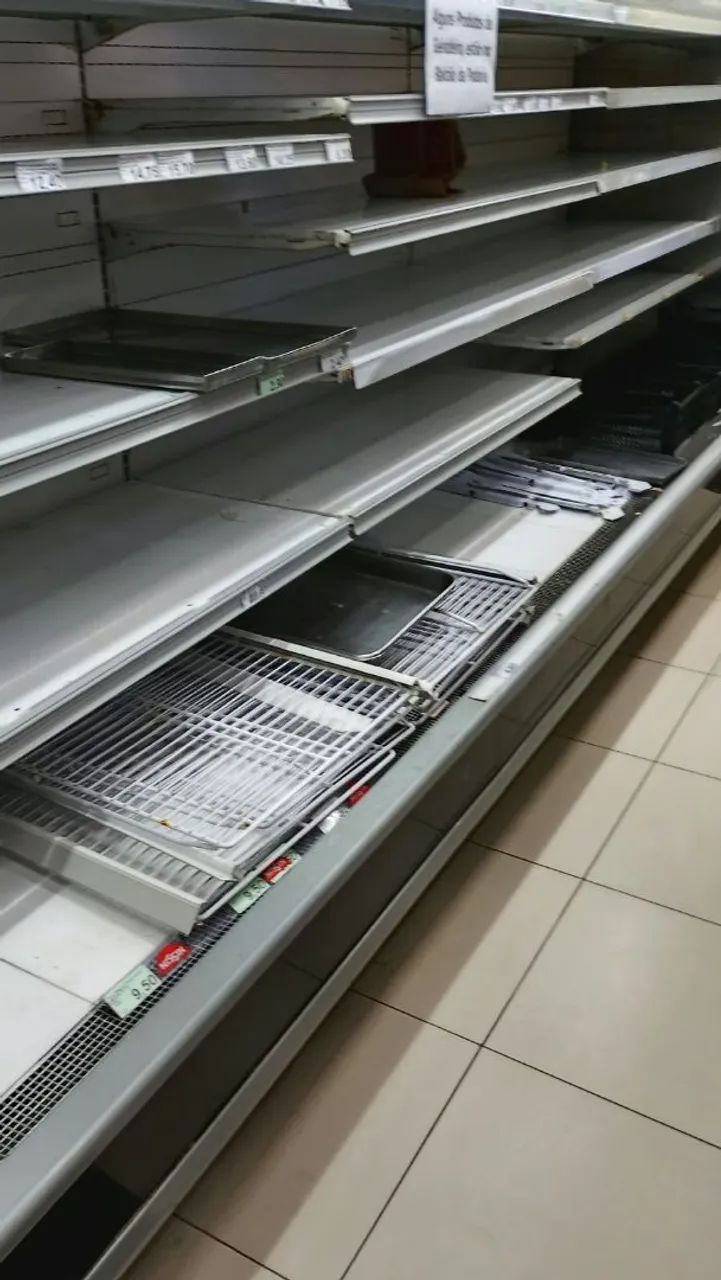 Gôndola central mercado  - Foto 3