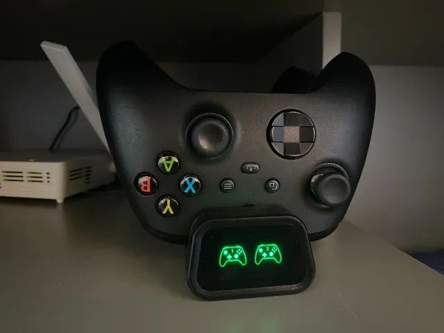 Xbox Series X + 2 Controles Novos + Carregadores | Completo | Ótimo Estado - Foto 3