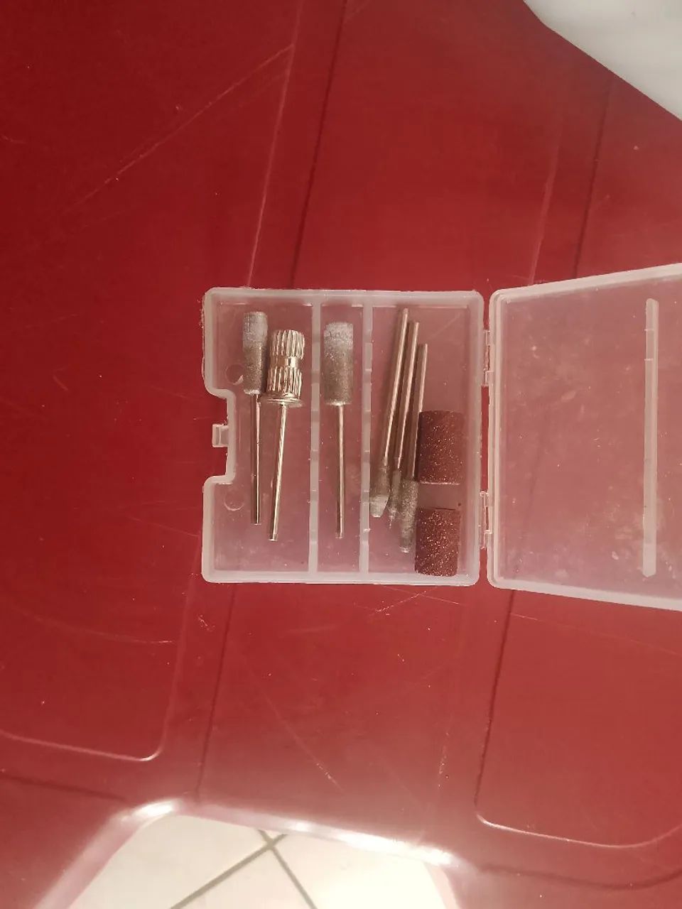Cabine de unha, cortador, motor e lixa com as brocas, esmalte. - Foto 3