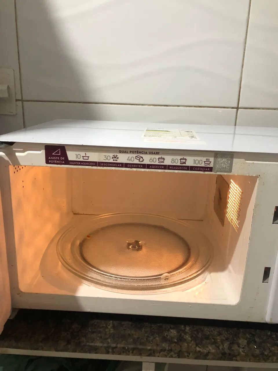 Vendo micro-ondas 34 litros - Foto 3