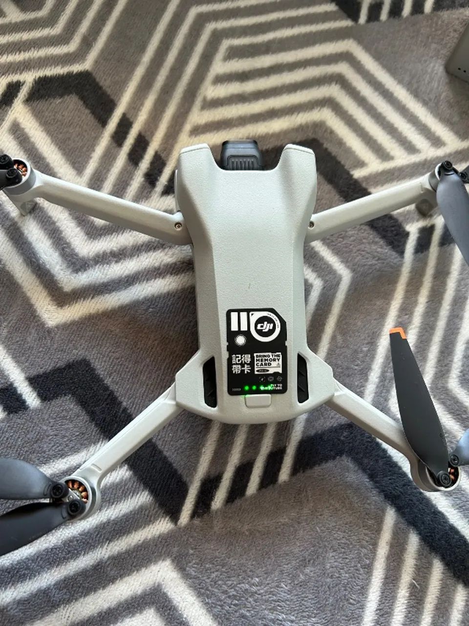 Dji mini 3 + 2 Baterias + RC com tela - Foto 5