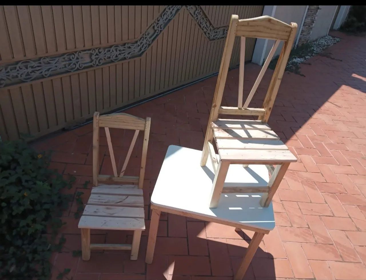 Mesa e cadeira infantil 