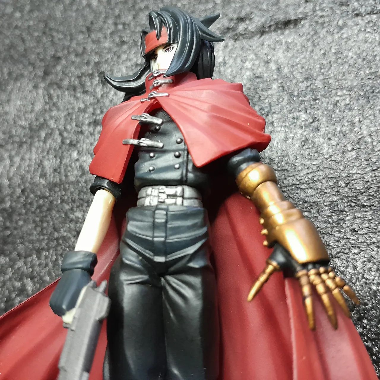 Vincent Valentine Final Fantasy VII Trading Arts Original