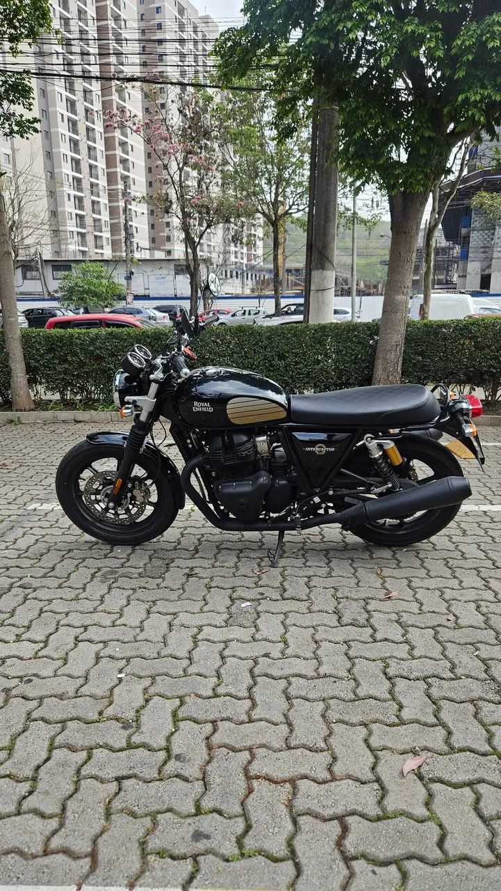interceptor 650 black 2025 - Foto 2