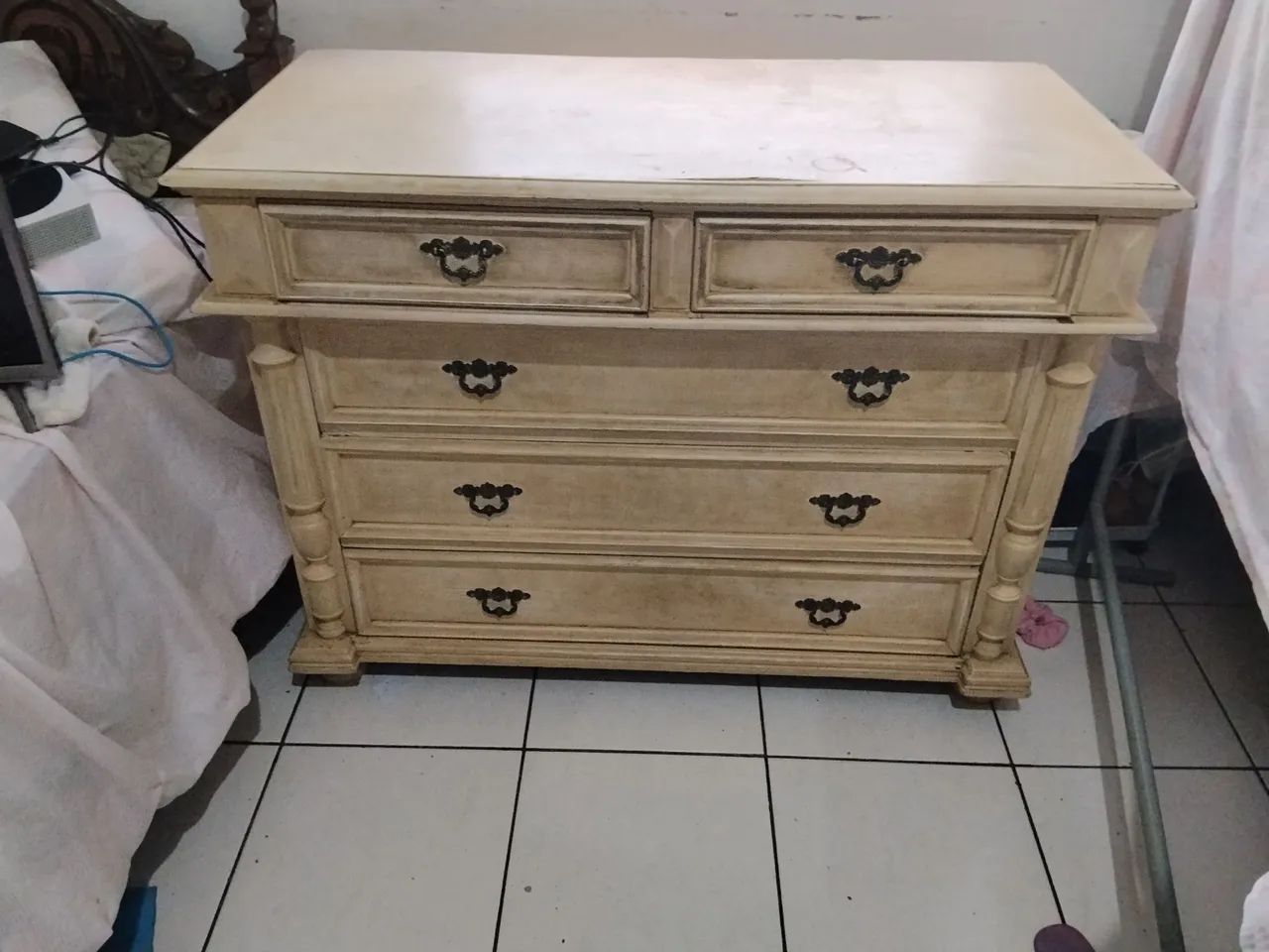 Cômoda gaveteiro R$ 180
