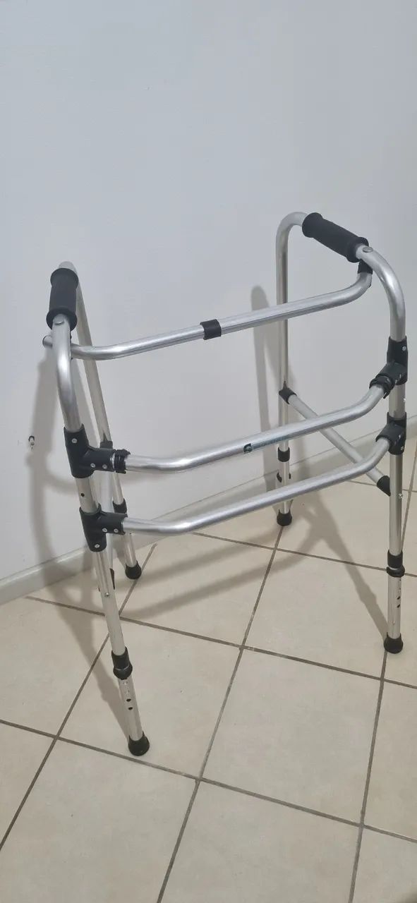 Andador essencial 150kg