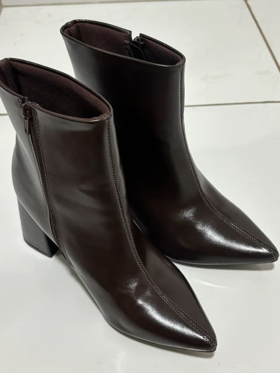 Bota marrom NOVA! - Foto 3