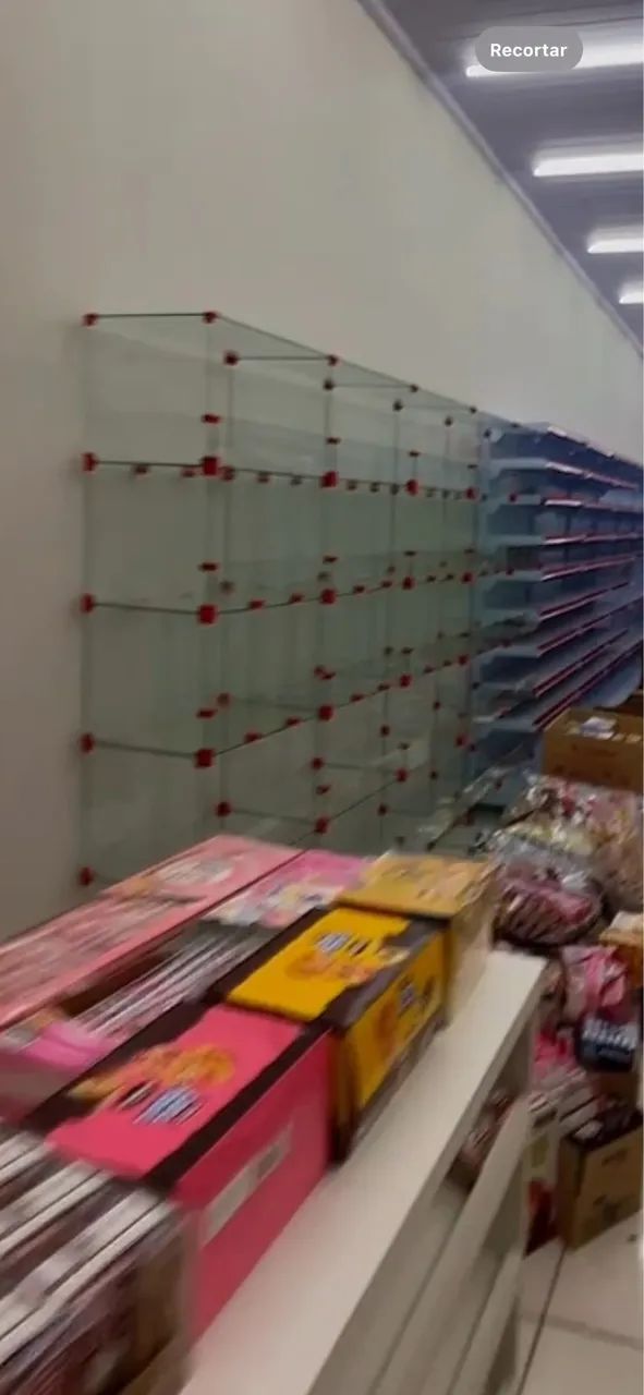 Estante de vidro modulado 65115873171585120