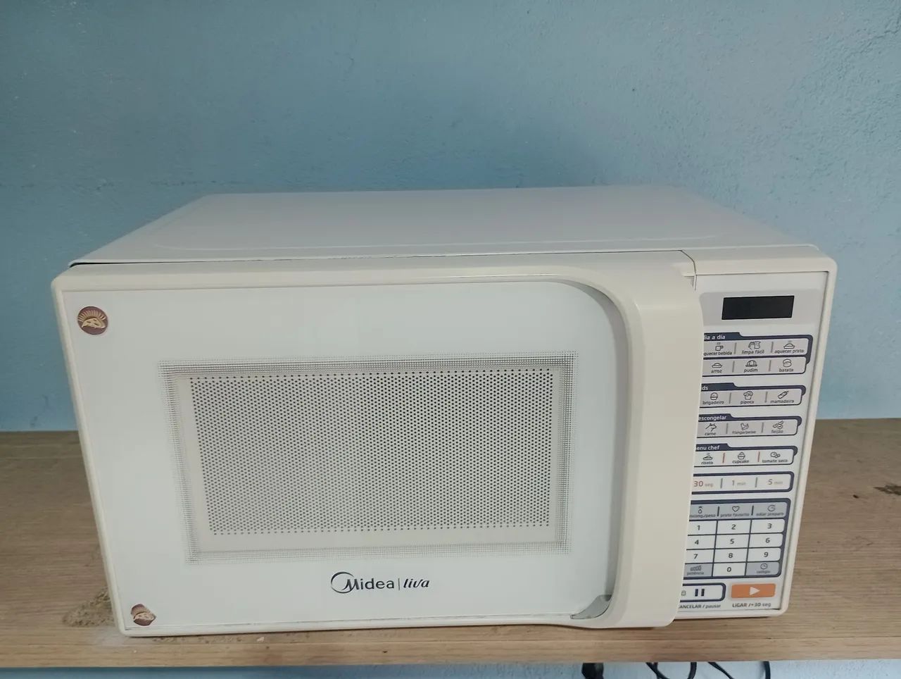 Microondas Midea 20 litros