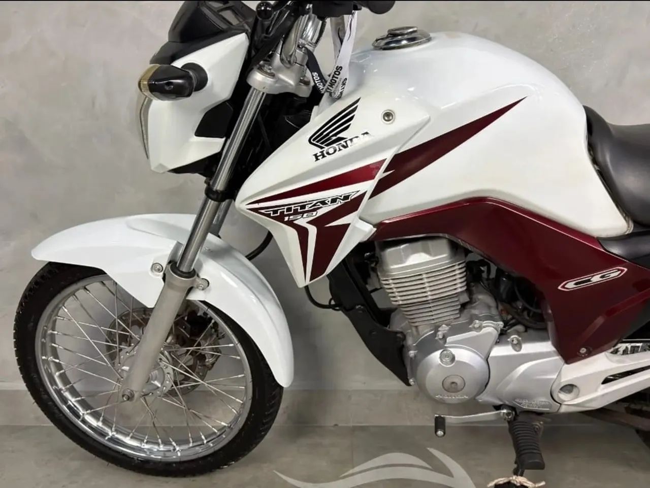 VENDO TITAN 150 2014