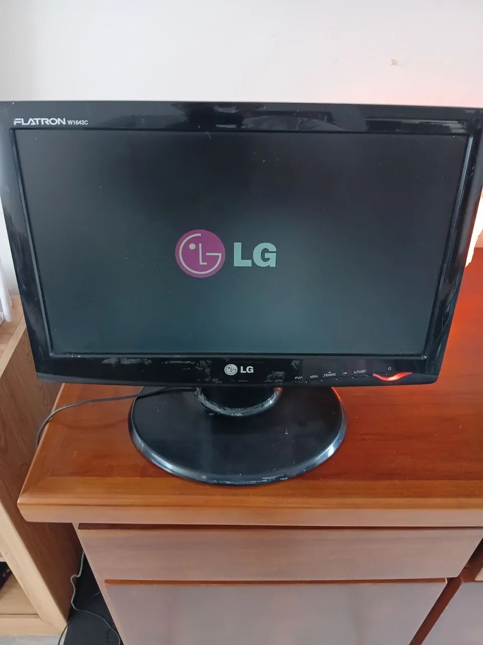 Monitor LG 16 - Foto 3