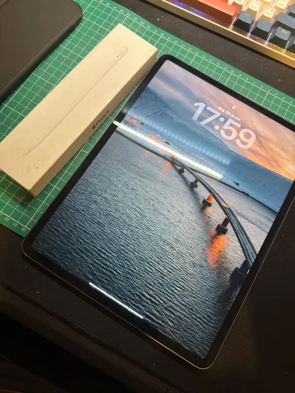 iPad Pro 13 ? + Apple  pencil 2 geração  - Foto 2