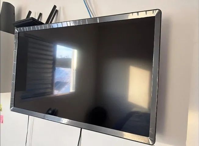TV SMART 32 POLEGADAS