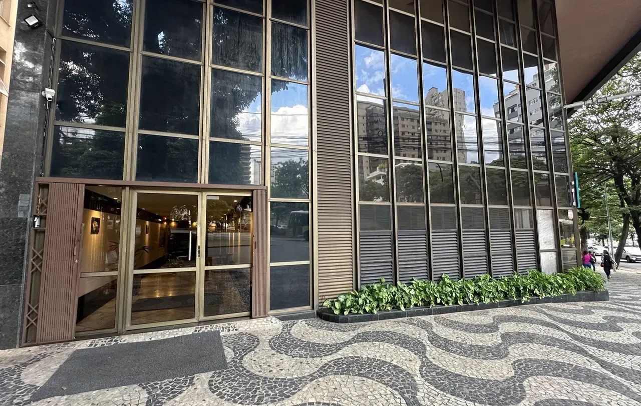 1200M2 NA SAVASSI/FUNCIONÁRIOS - Foto 3