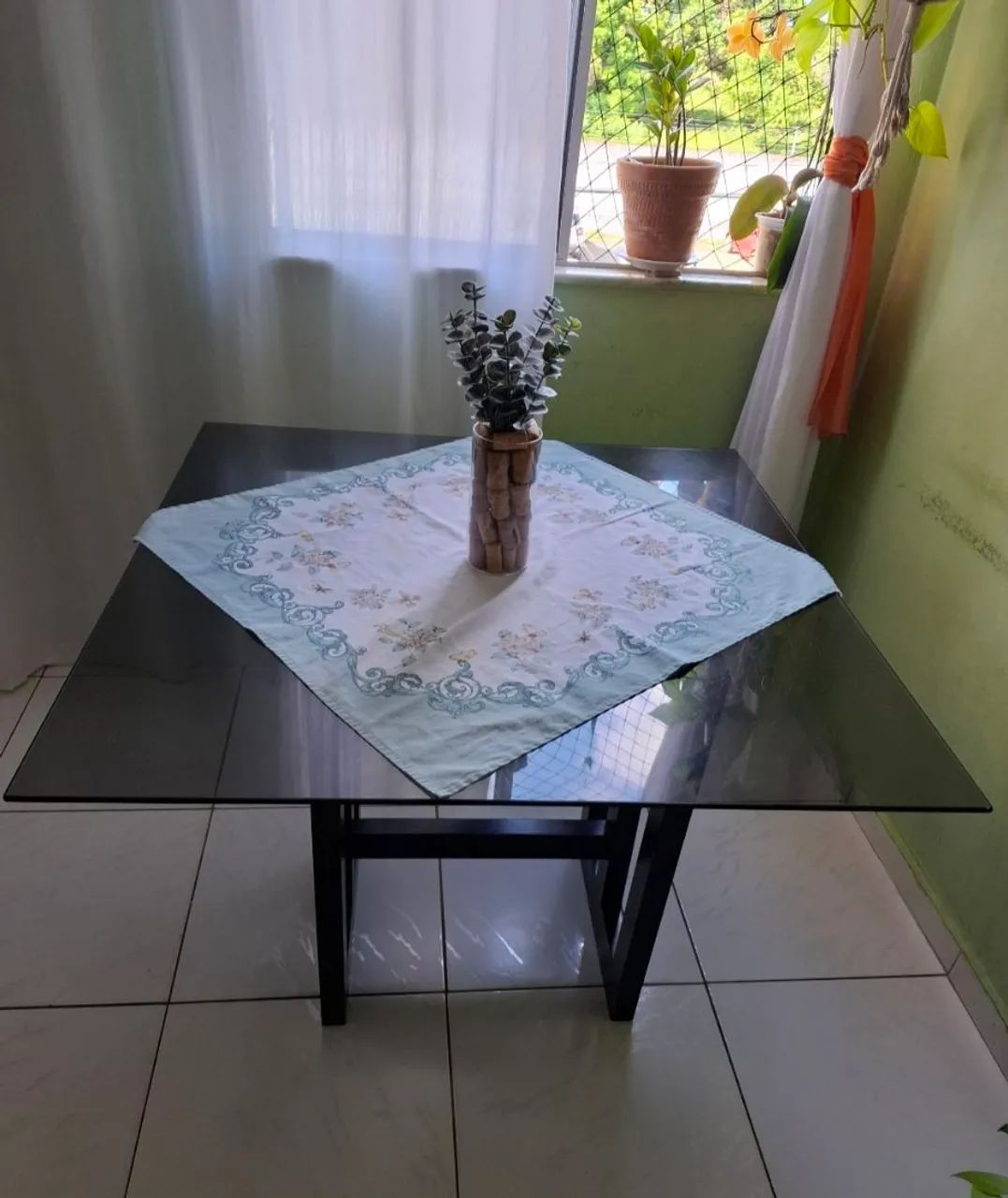 Mesa de Jantar com Tampo de Vidro (4 lugares) - Foto 2