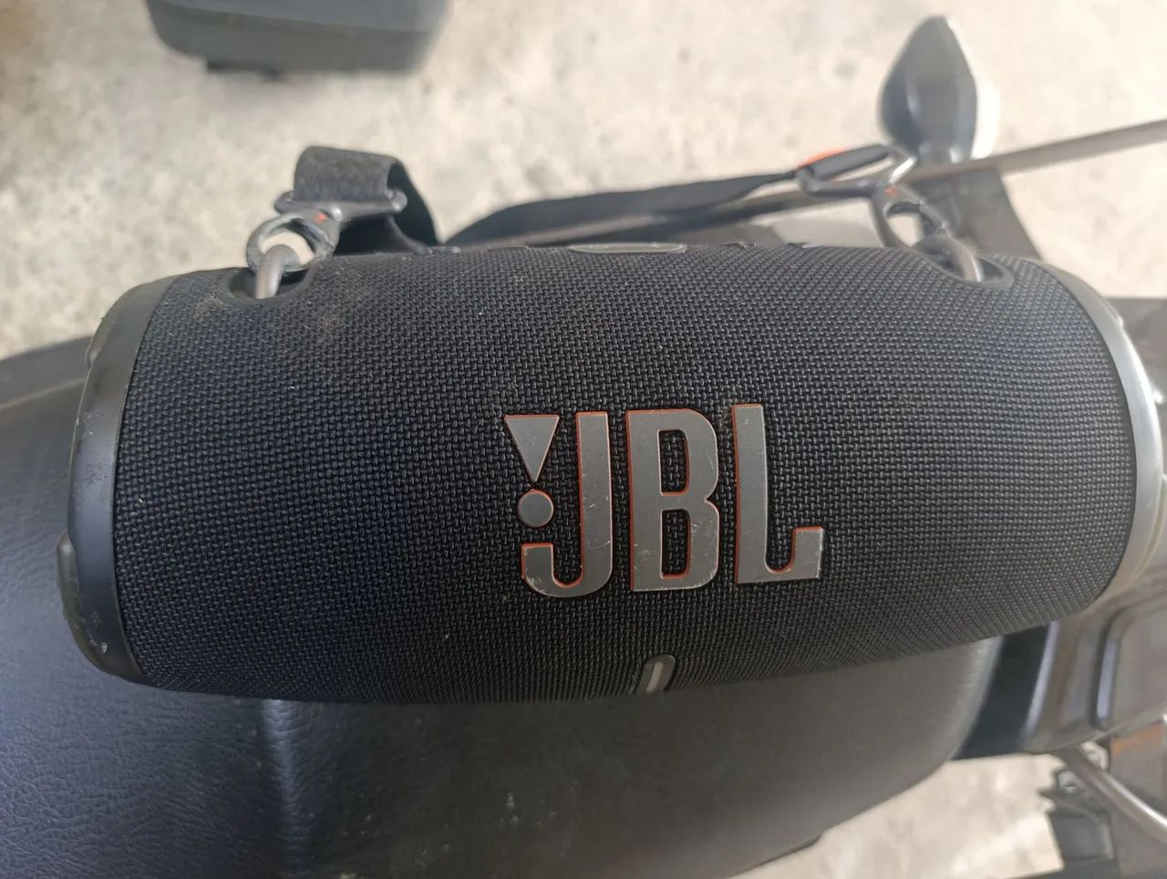 JBL  - Foto 3