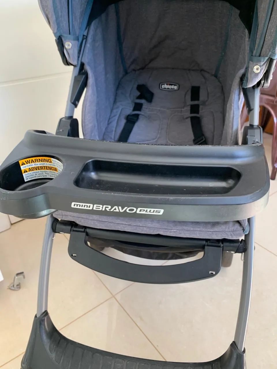 Carrinho de bebê Chicco Mini Bravo Plus - ótimo estado, plenamente funcional  - Foto 4