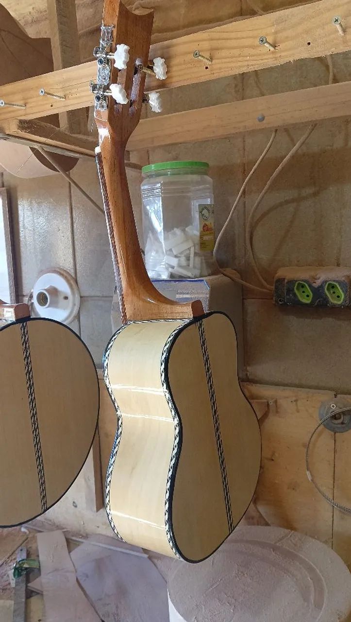 Cavaquinho 