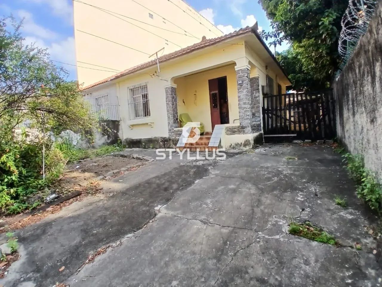 Casa Ampla com 2 Quartos e 12 Vagas no Méier! M30B - Foto 3