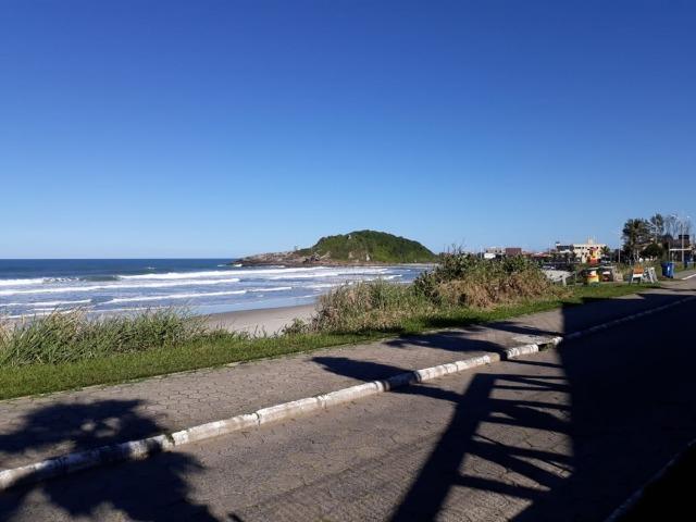 Casa para Temporada a 100 metros da Prainha, em Enseada - SC - Foto 16