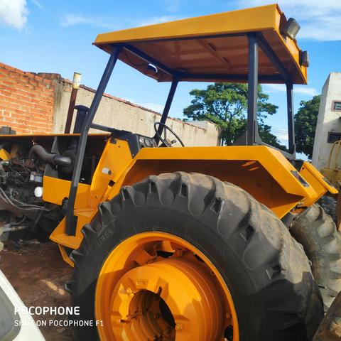 Trator Valmet traçado 97 - Foto 4