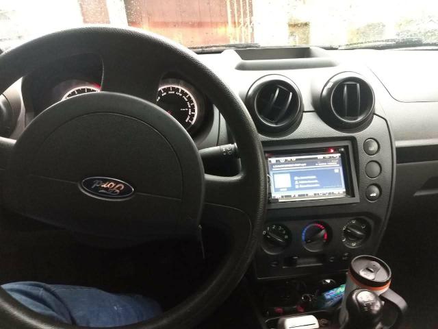 Ford fiesta 1.0 rocam - Foto 4