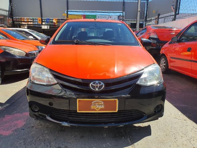 Etios x 1.5 completo GNV 100% financiado 2015 - Foto 6