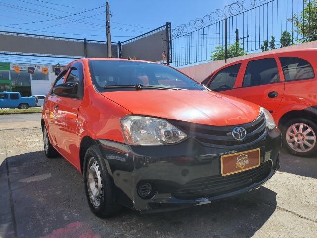 Etios x 1.5 completo GNV 100% financiado 2015 - Foto 4