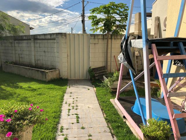 Casa cond Montenegro 3/4 com quintal grande - Foto 4