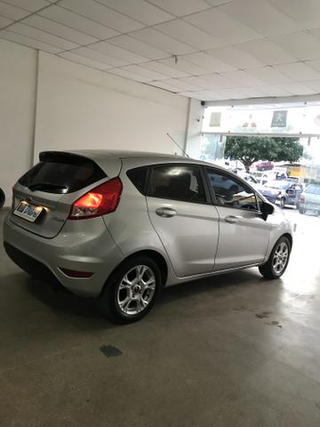 Ford New Fiesta automático - Foto 6