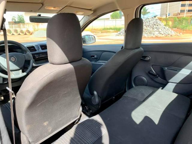 Renault Logan 2018 Completo 3 Cilindros ( Vendo a vista ou financiado AC.Troca ) - Foto 12