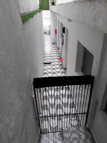 Vende-se uma pensão com 12 quartos imobiliados mais 4 casas (480.000,00) - Foto 2