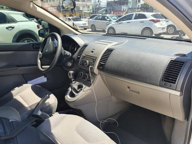 Vendo nissan sentra - Foto 2