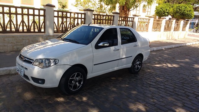 FIAT SIENA 1.0 8V FIRE CELEBRATION