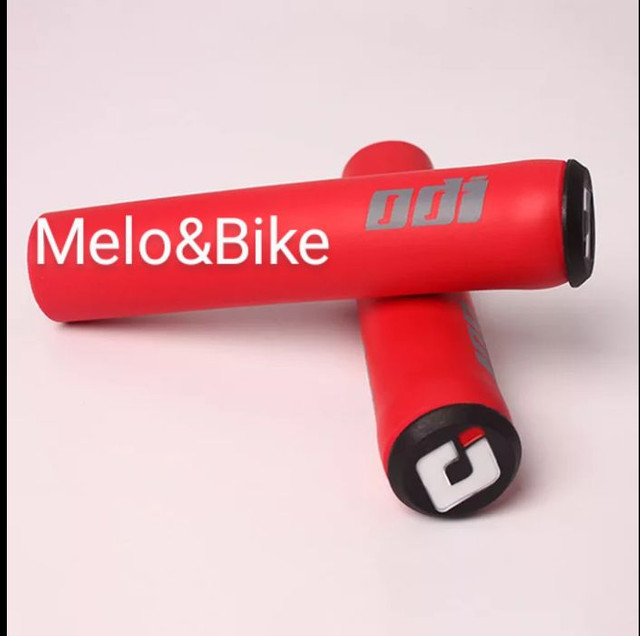 Punho de Bike em silicone. Excelente produto - Foto 2