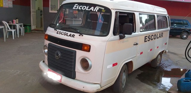 VENDE ESSA KOMBI