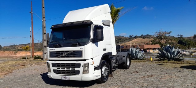 VOLVO FM 370 4X2