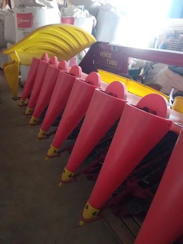 Plataforma de milho 9 de 50