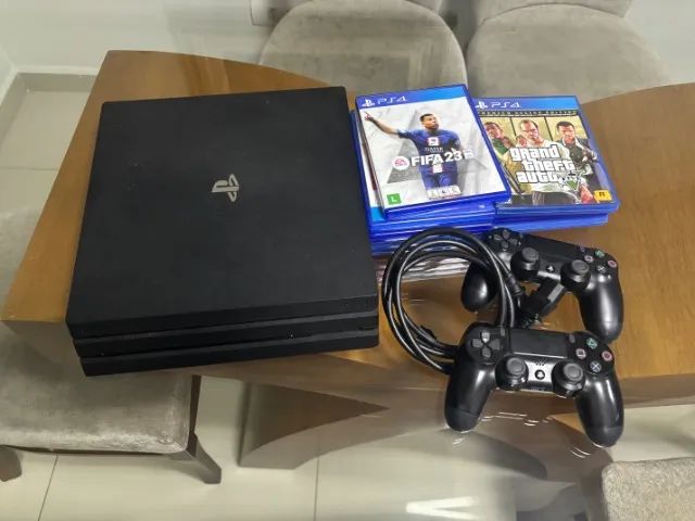 PS4 Pro 1TB - ate 12x sem juros, Loja Física - Videogames - Portão,  Curitiba 1233650631