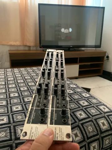 2 Powerplay Pro-xl Behringer Ha4700 - Foto 2